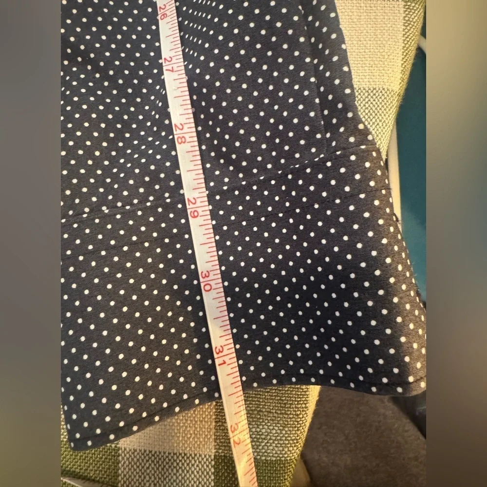 Banana Republic Men’s Polkadot Buttondown